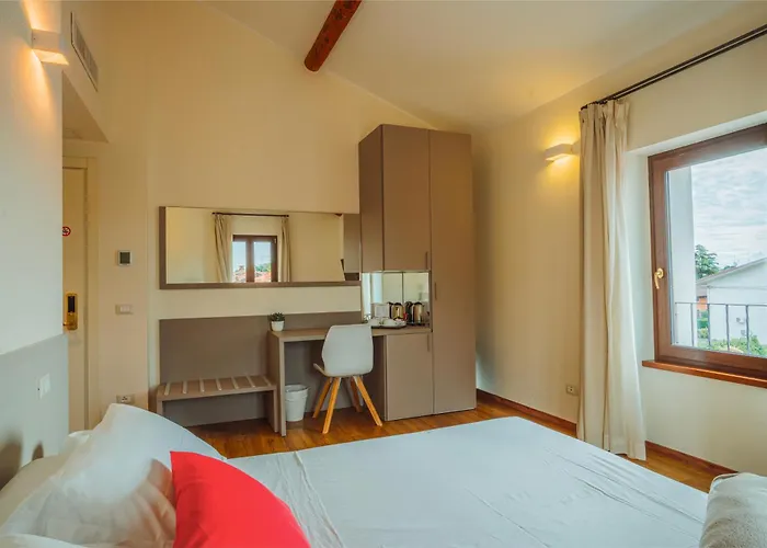 Garda Relais