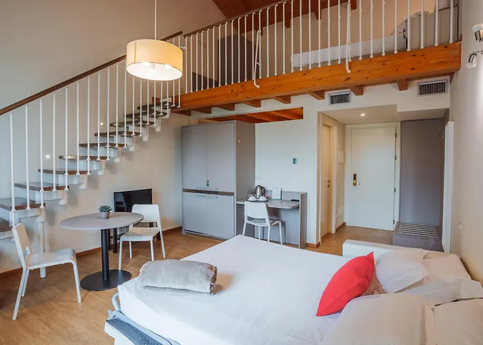 Garda Relais