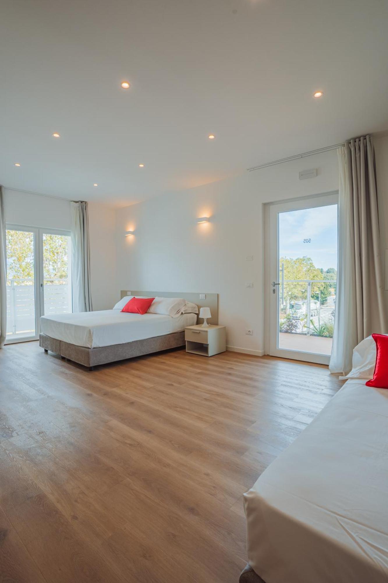 Garda Relais 3*
